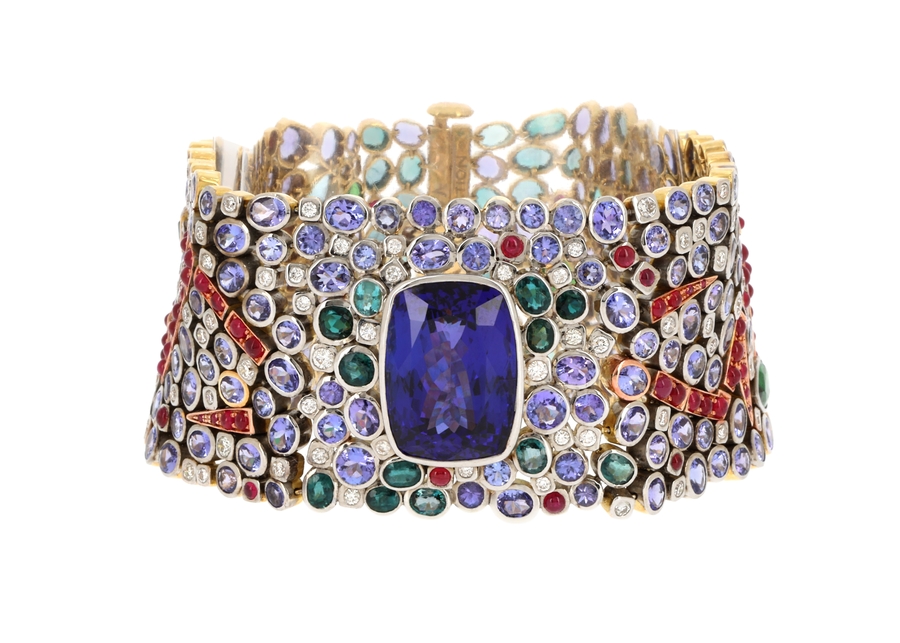 Brooches, Jewelry and Watches